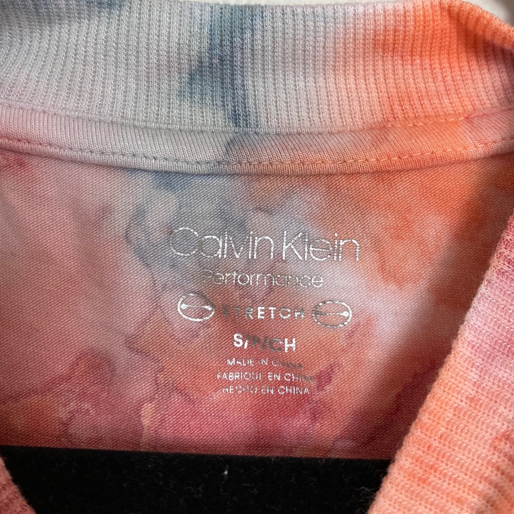 Tie Dye Calvin Klein Performance top - Small